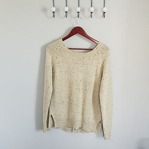Market & Spruce button back sweater